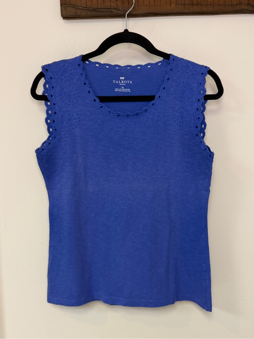 Talbots: Women's Blue Eyelet Knit Tank Top with Scallop Trim, Size S PETITE
